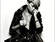 Rihanna im schwarzen Leder-Outfit.