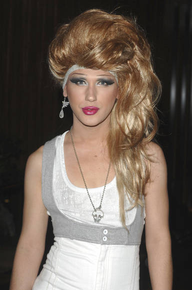 Die Grenze zwischen Drag Queens und Transvestiten ist schmal (jlp)